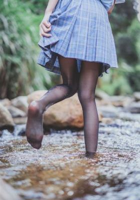 韩国善良的女秘书_DVD免费在线播放